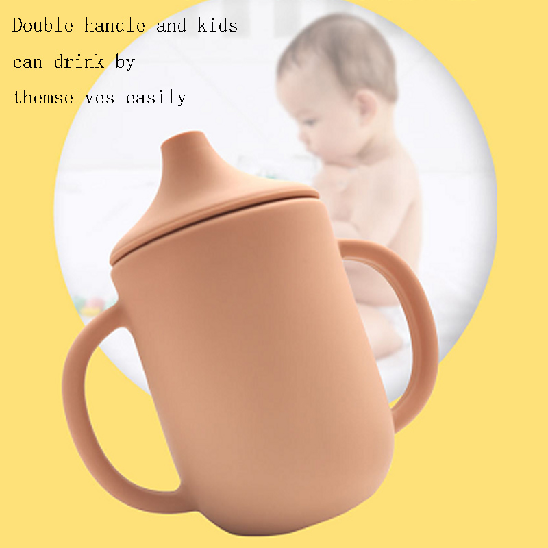 taza de silicona para bebé con dos asas