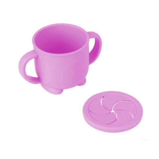 Taza de silicona para bebé.